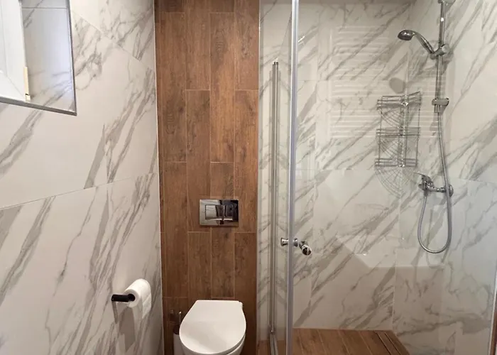 Gorski Czarna Gora Przy Wyciagach Stronie Slaskie